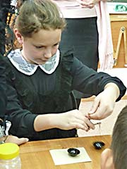 Рецепт жизни. С помощью СибРО Верх-Уймонские школьники познакомились с профессией фармацевта